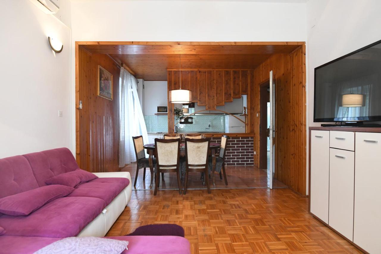 Apartmani Erna Pašman Exterior foto