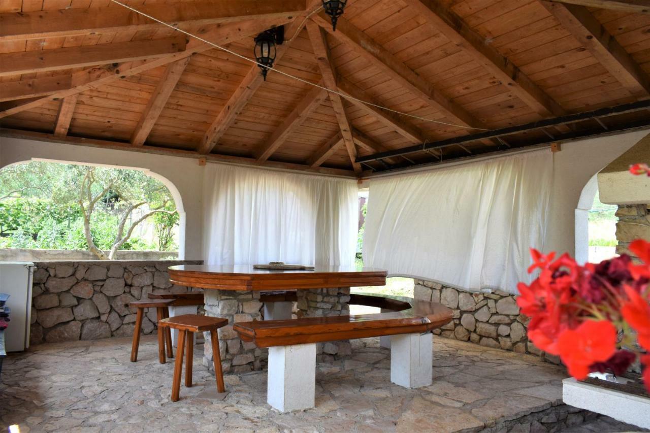 Apartmani Erna Pašman Exterior foto